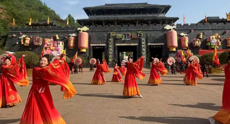 中、高考生 放假啦！一起来白鹿原影视城开启愉快的毕业旅行